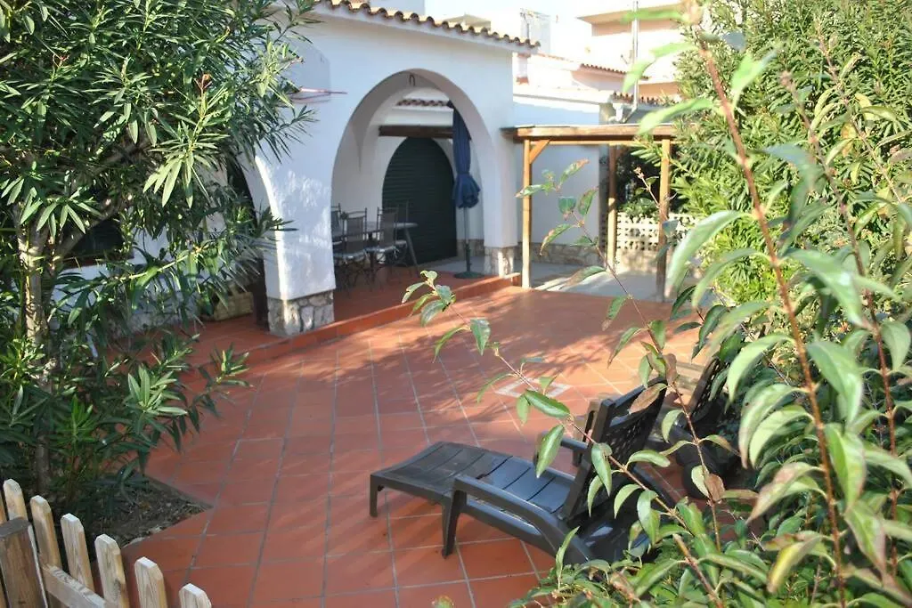 Villa La Casa Del Bosc, Playa Y Golf - Salou 0*,