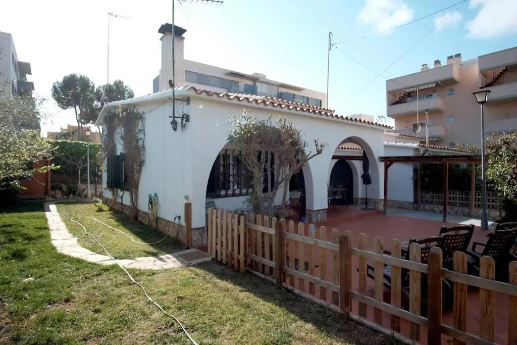 La Casa Del Bosc, Playa Y Golf - Salou Villa